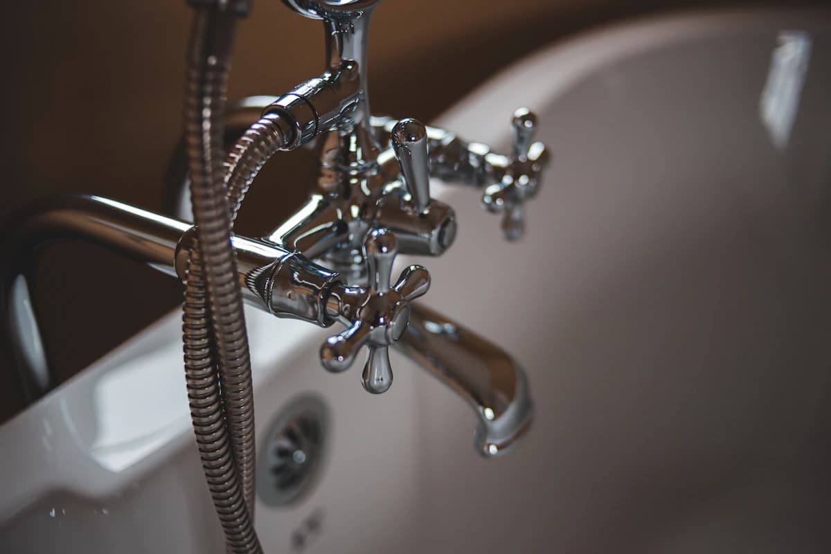 Diagnostic de chauffe-eau par un professionnel